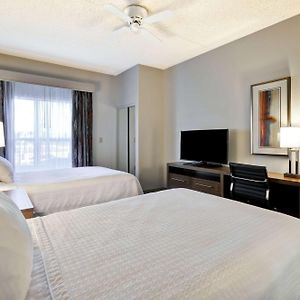 One-Bedroom Suite Two Double Beds Non-Smoking