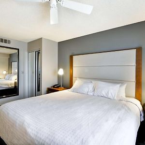 Two-Bedroom Suite One King Two Double Beds Non-Smoking